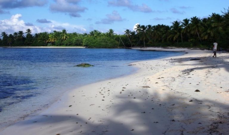 Bavaro, terreno en venta en la misma playa a muy pocos metros del centro de Punta Cana