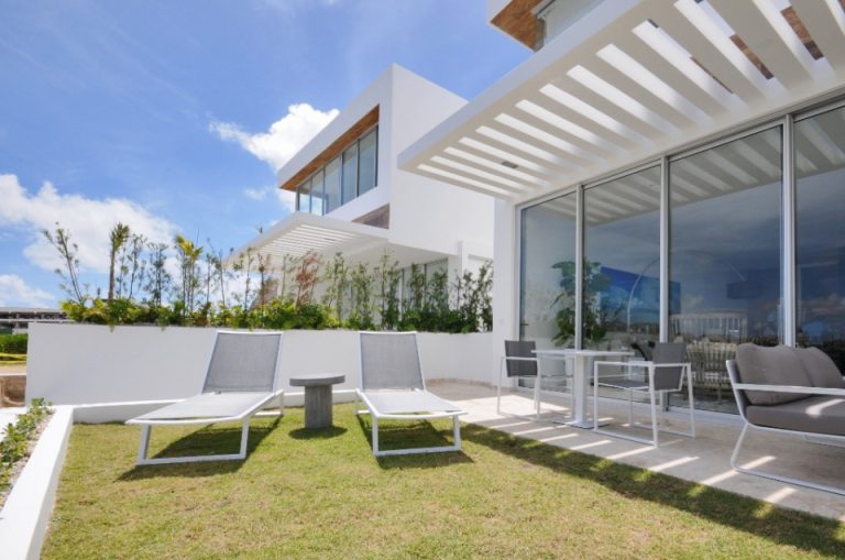 Cap Cana: villa  en venta con espectaculares vistas