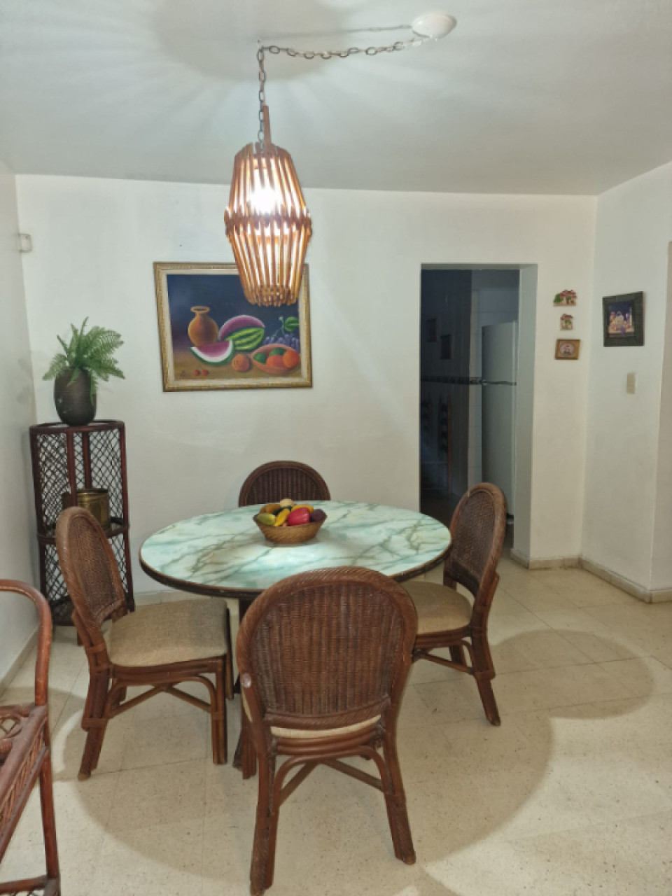 Apartamento en alquiler amueblado, La Esperilla: Comodidad y ubicación privilegiada