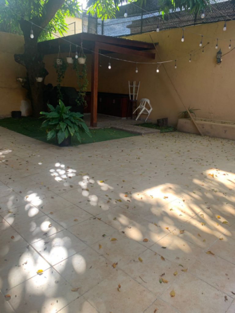 Vive en el Lujo Natural: Exclusiva Casa en Las Palmeras, Arroyo Hondo Viejo
