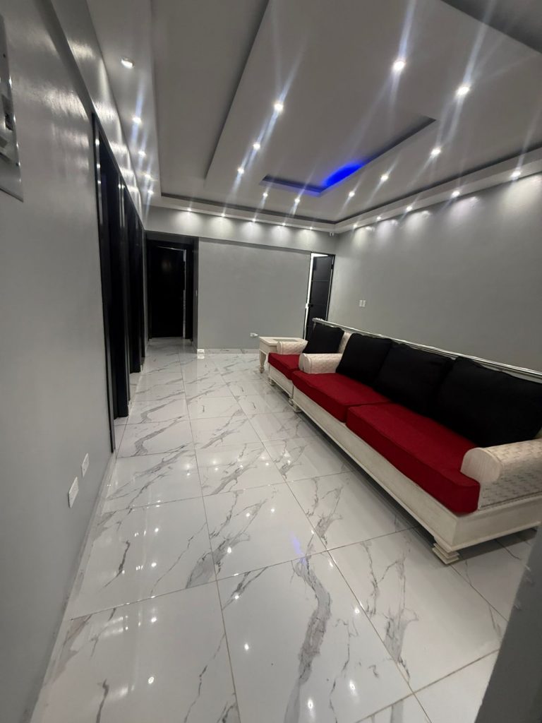 CASA DUPLEX EN LOS ROSALES SDE