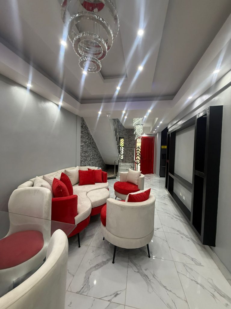 CASA DUPLEX EN LOS ROSALES SDE