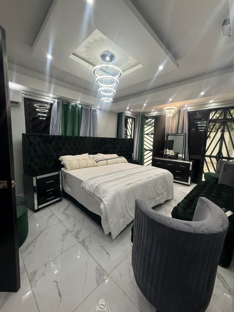 CASA DUPLEX EN LOS ROSALES SDE