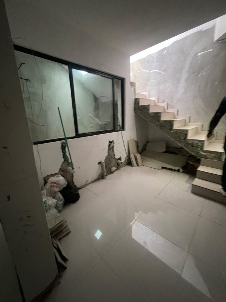 Casa nueva de lujo en fase final de terminación – Lista para estrenar