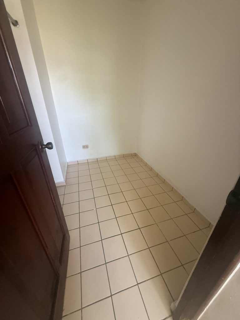 Apartamento en Venta | 1er Nivel | 3 habitaciones