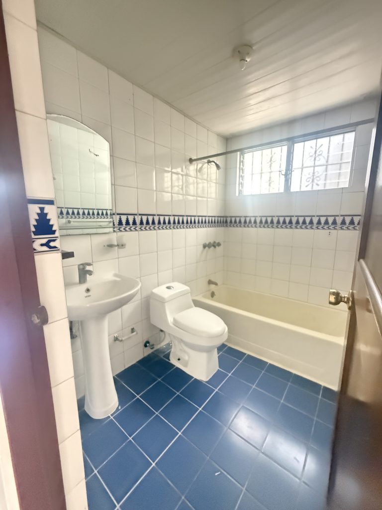 Apartamento en Venta | 1er Nivel | 3 habitaciones