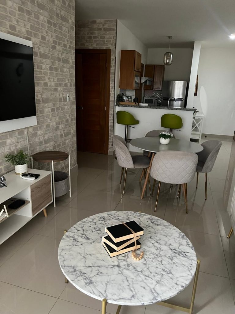 Apartamento en venta en Zona Universitaria, Santo Domingo | Airbnb Friendly | Torre 2021