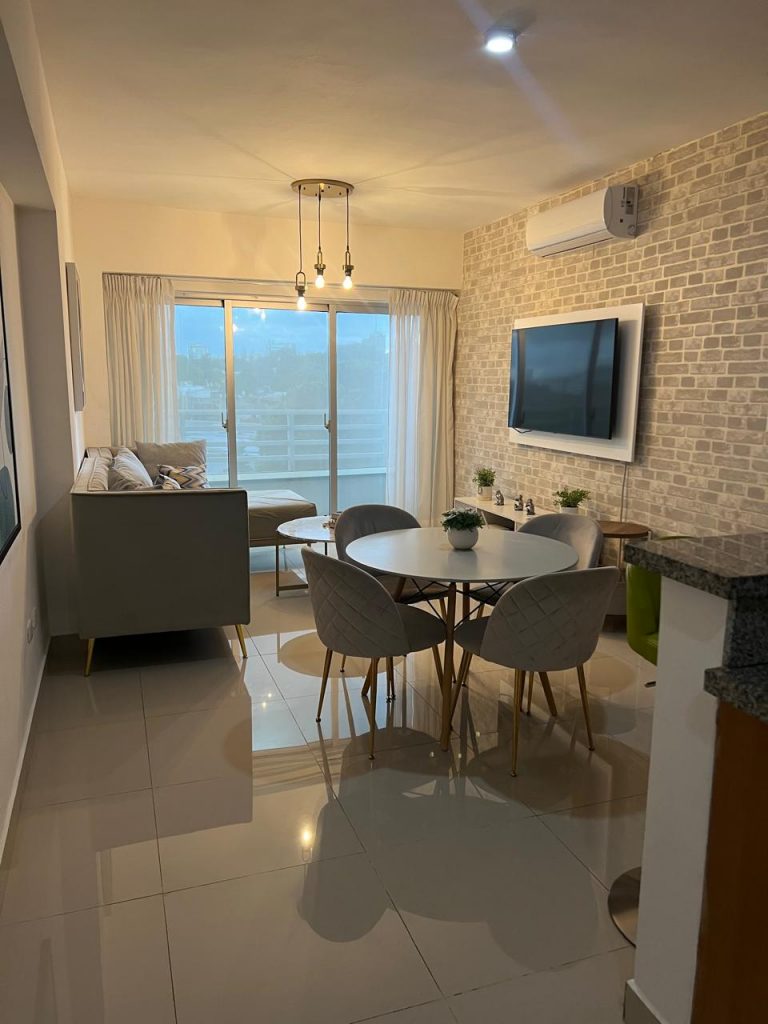 Apartamento en venta en Zona Universitaria, Santo Domingo | Airbnb Friendly | Torre 2021