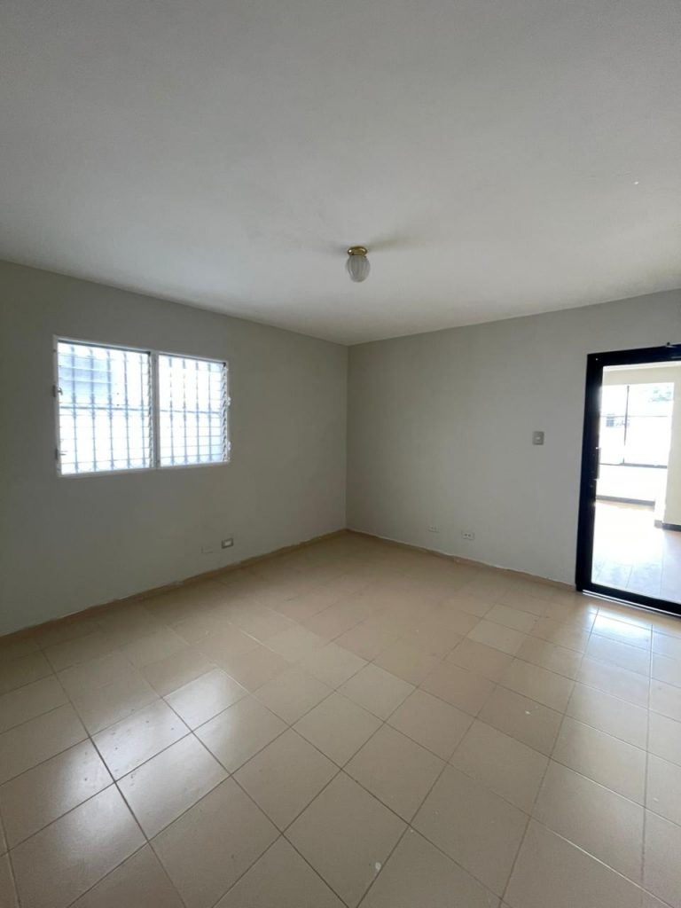 Local Comercial en Alquiler | 2do Nivel | US$1,400